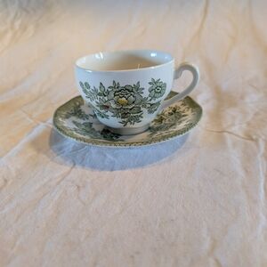 2/30$ Wedgwood Green and White Floral Teacup with Saucer